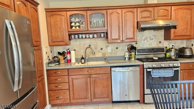 2 Vermont Ct, Parsippany-troy Hills Twp., NJ 07034