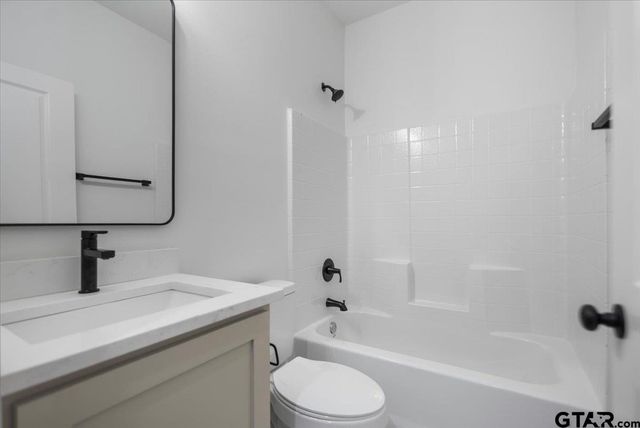 719 Britton, Tyler, TX 75701