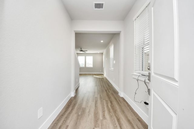 219 Orchard Laurel Drive, Alvin, TX 77511