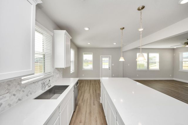 219 Orchard Laurel Drive, Alvin, TX 77511