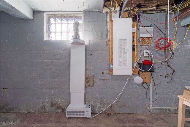 28 Terrace Drive, Youngstown, OH 44512