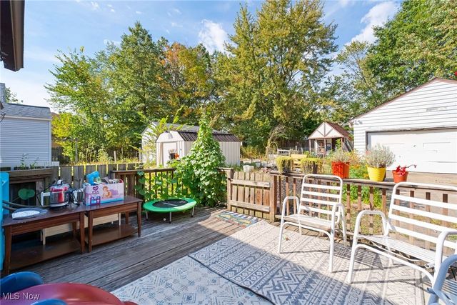 28 Terrace Drive, Youngstown, OH 44512