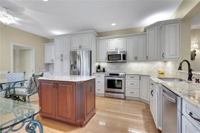 483 Palo Verde DR, Naples, FL 34119