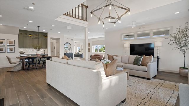 5641 BANYAN BAY ROAD, St Cloud, FL 34771