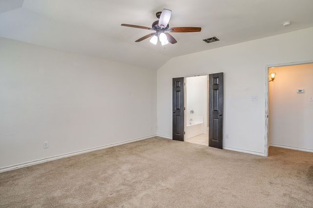 2214 Taylor Drive, Weatherford, TX 76087