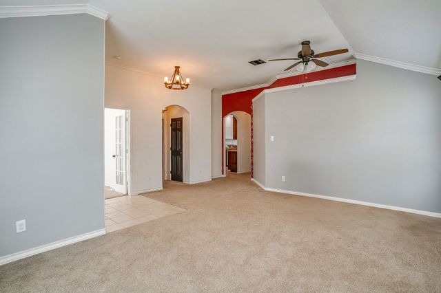2214 Taylor Drive, Weatherford, TX 76087