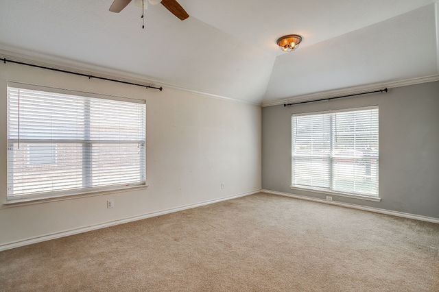 2214 Taylor Drive, Weatherford, TX 76087
