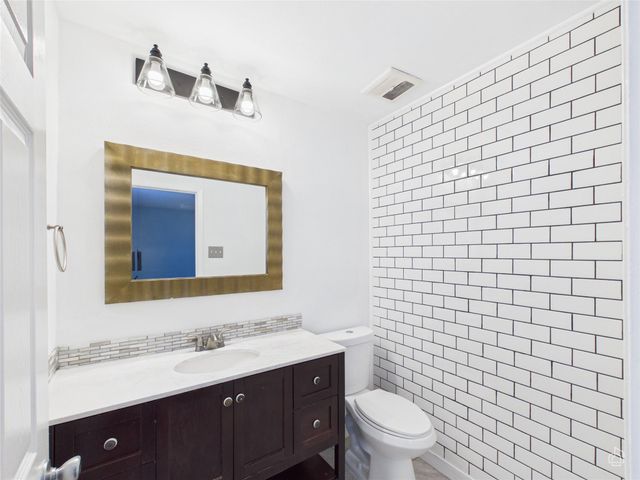 4907 Manchester CIR, Austin, TX 78745