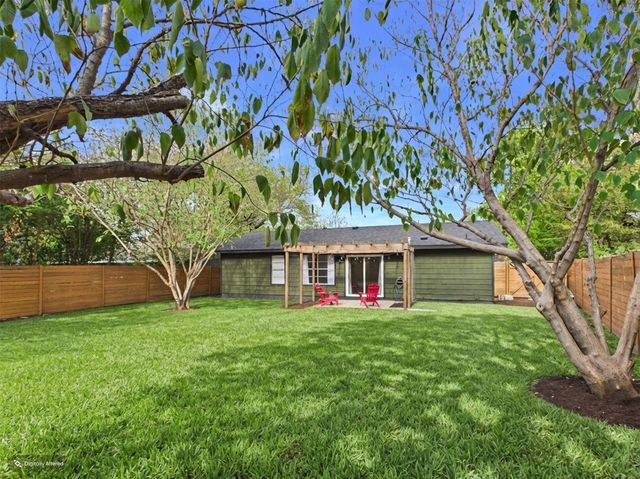 4907 Manchester CIR, Austin, TX 78745