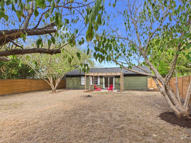 4907 Manchester CIR, Austin, TX 78745