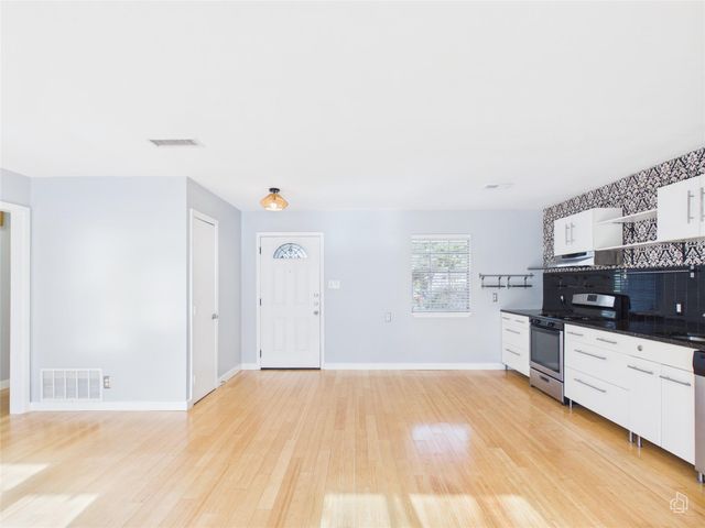 4907 Manchester CIR, Austin, TX 78745
