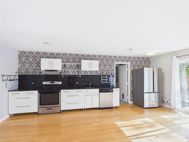 4907 Manchester CIR, Austin, TX 78745