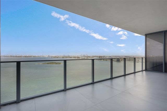 700 NE 24 Street 2803, Miami, FL 33137