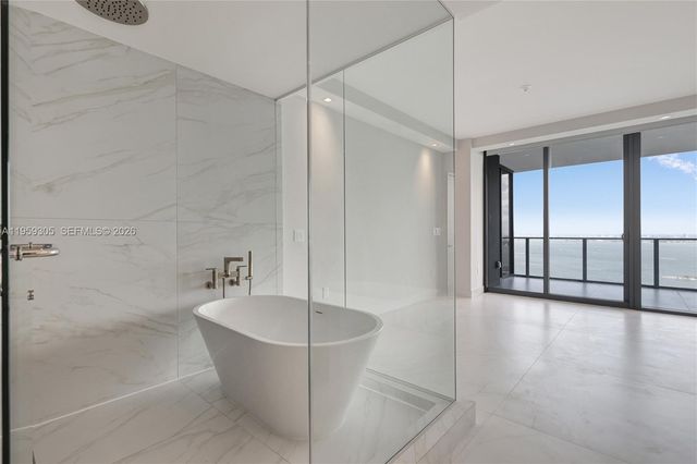 700 NE 24 Street 2803, Miami, FL 33137