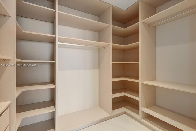 700 NE 24 Street 2803, Miami, FL 33137