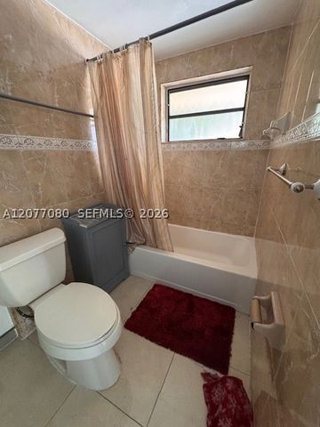 2192 NE 171st St 1, North Miami Beach, FL 33162