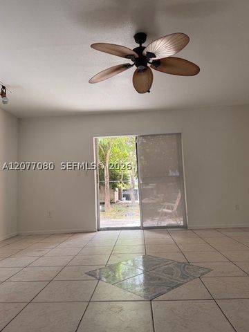 2192 NE 171st St 1, North Miami Beach, FL 33162