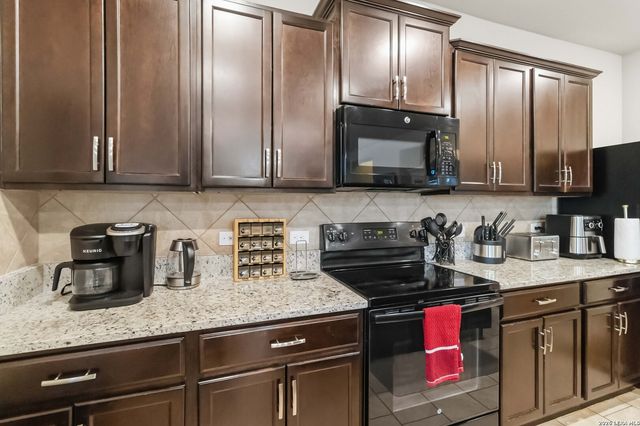 5942 Tranquil Dawn, San Antonio, TX 78218