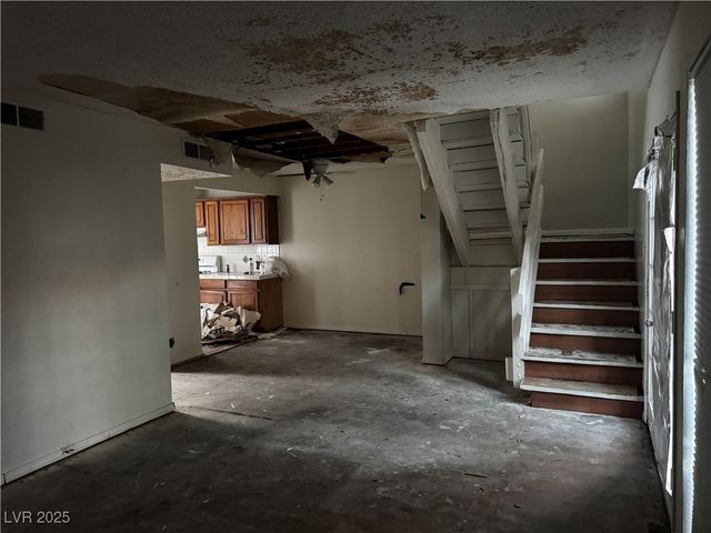 4072 Great Plains Way, Las Vegas, NV 89121