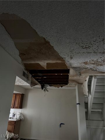 4072 Great Plains Way, Las Vegas, NV 89121