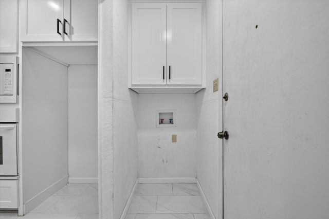 3712 Holly Springs Drive, Fort Worth, TX 76133