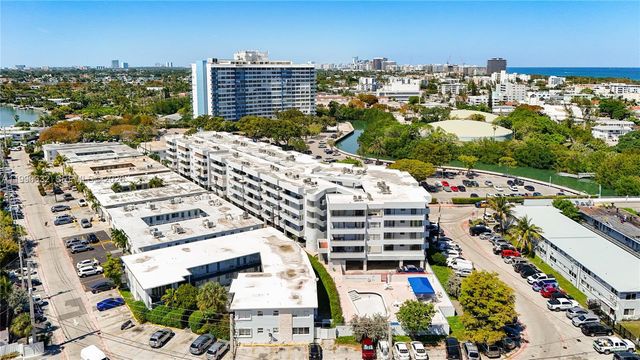 7300 Wayne Ave 211, Miami Beach, FL 33141