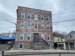 40 Pearl Street 5, New London, CT 06320