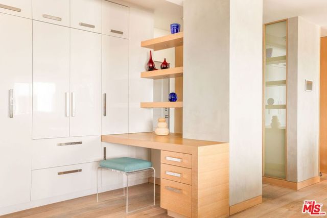 1155 N La Cienega Boulevard 502, West Hollywood, CA 90069