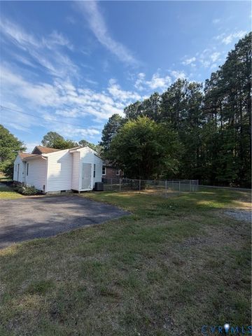 7426 Boydton Plank Rd, Dinwiddie, VA 23803