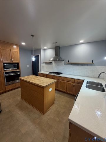 7426 Boydton Plank Rd, Dinwiddie, VA 23803