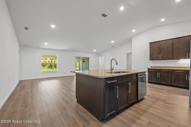 288 Lafleur Street, Palm Bay, FL 32908