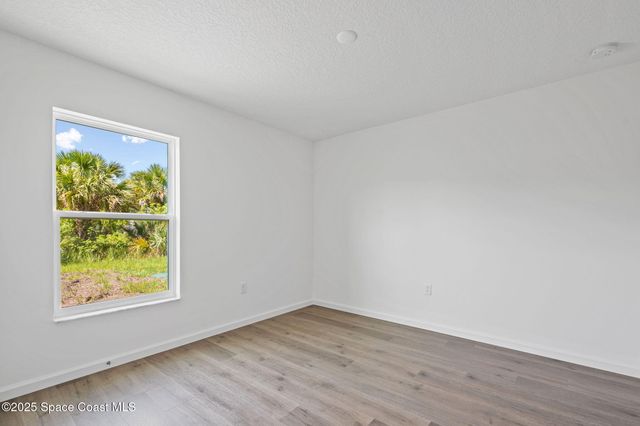 288 Lafleur Street, Palm Bay, FL 32908