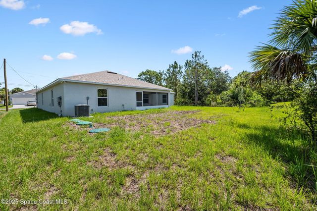 288 Lafleur Street, Palm Bay, FL 32908