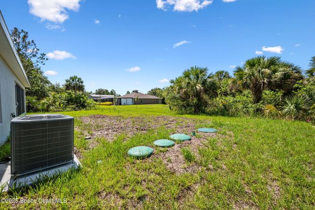 288 Lafleur Street, Palm Bay, FL 32908