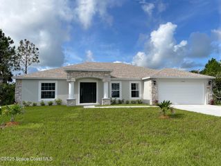 288 Lafleur Street, Palm Bay, FL 32908