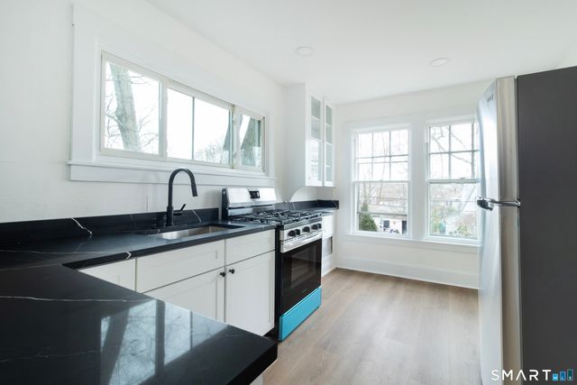 33 Julian Terrace, Norwich, CT 06360