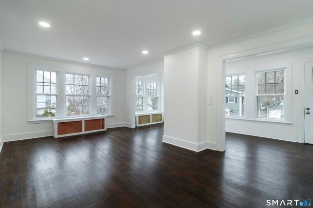 33 Julian Terrace, Norwich, CT 06360