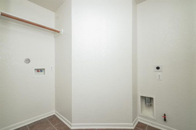 4835 Richmond Knoll Lane, Fresno, TX 77545