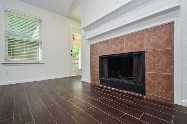 4835 Richmond Knoll Lane, Fresno, TX 77545
