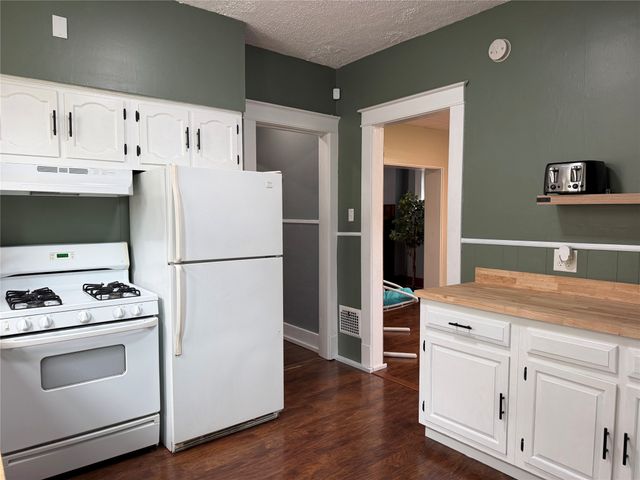 2935 POPLAR Street, Erie, PA 16508