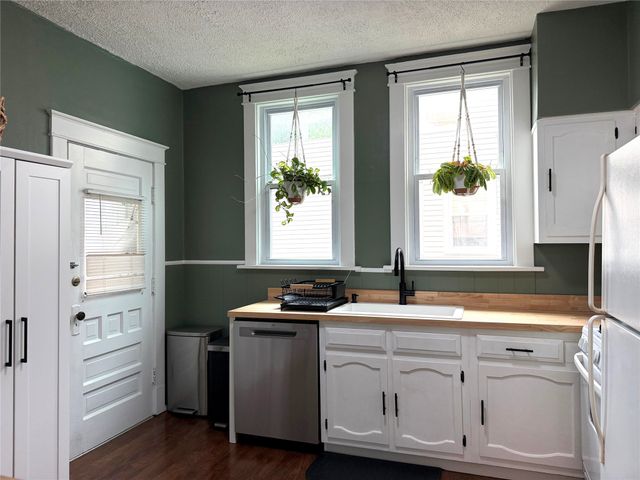 2935 POPLAR Street, Erie, PA 16508