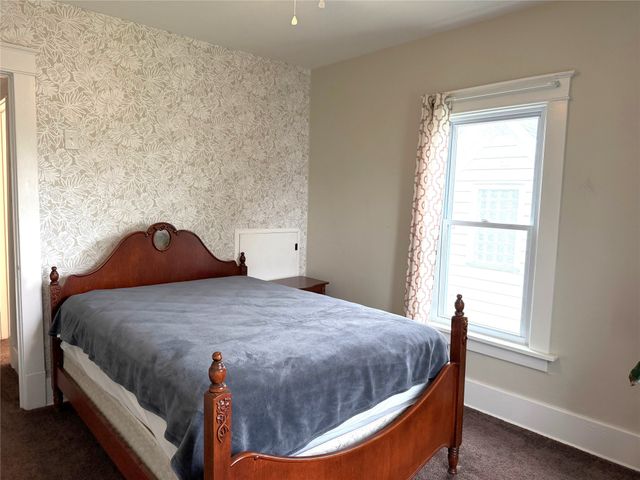 2935 POPLAR Street, Erie, PA 16508