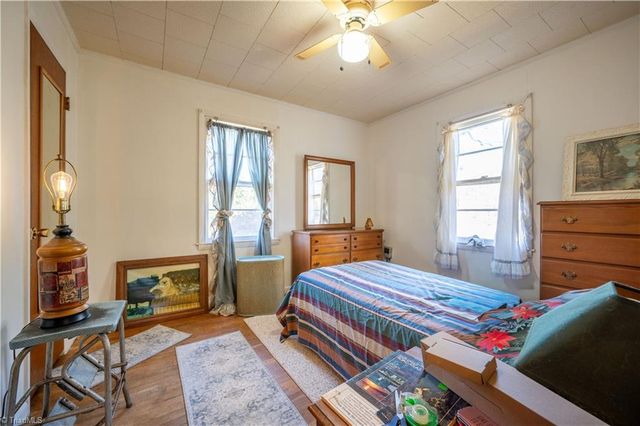 5102 Vogler Road, Pfafftown, NC 27040