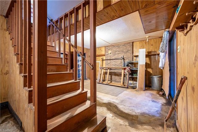 5102 Vogler Road, Pfafftown, NC 27040