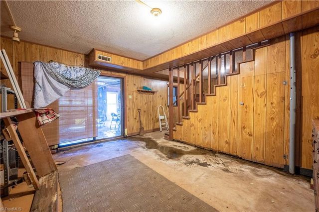 5102 Vogler Road, Pfafftown, NC 27040