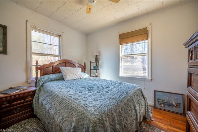 5102 Vogler Road, Pfafftown, NC 27040