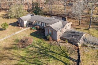 5102 Vogler Road, Pfafftown, NC 27040