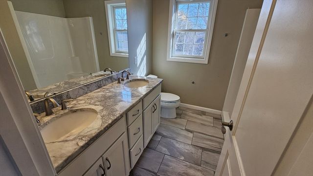 175 Fiberloid, Springfield, MA 01151