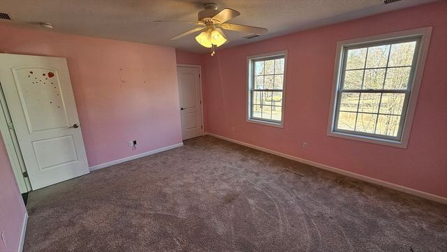 175 Fiberloid, Springfield, MA 01151