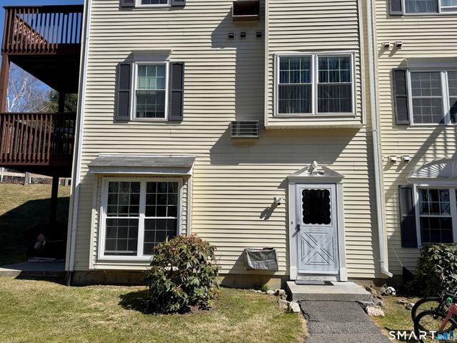 143 Spyglass Court 143, Torrington, CT 06790